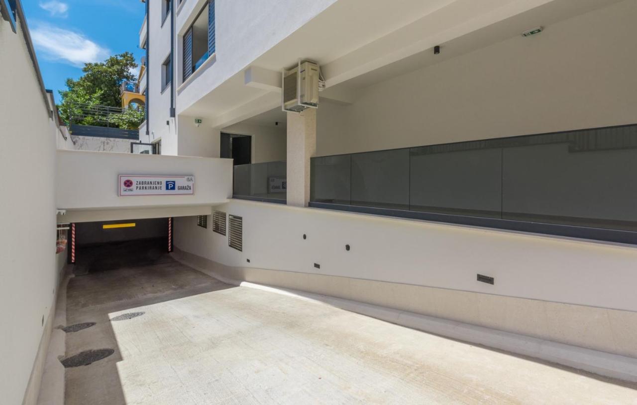 Residence Nar Porec Bagian luar foto
